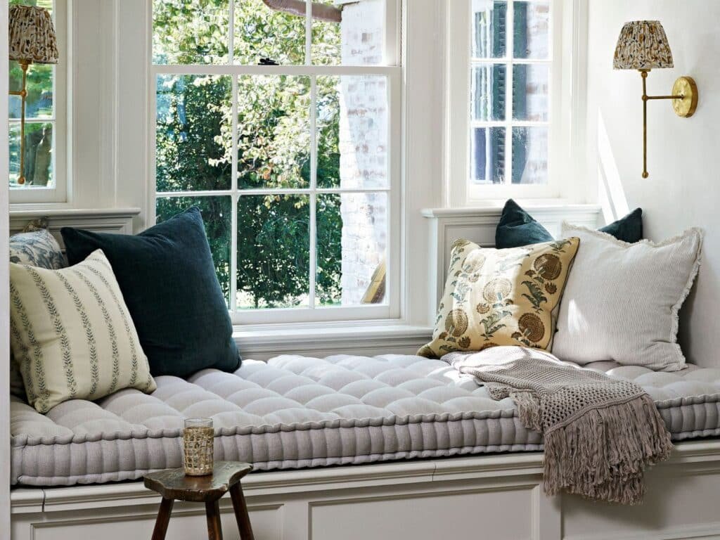 7 Best Cozy Reading Nook Ideas to Transform Your Home into a Dreamy Sanctuary